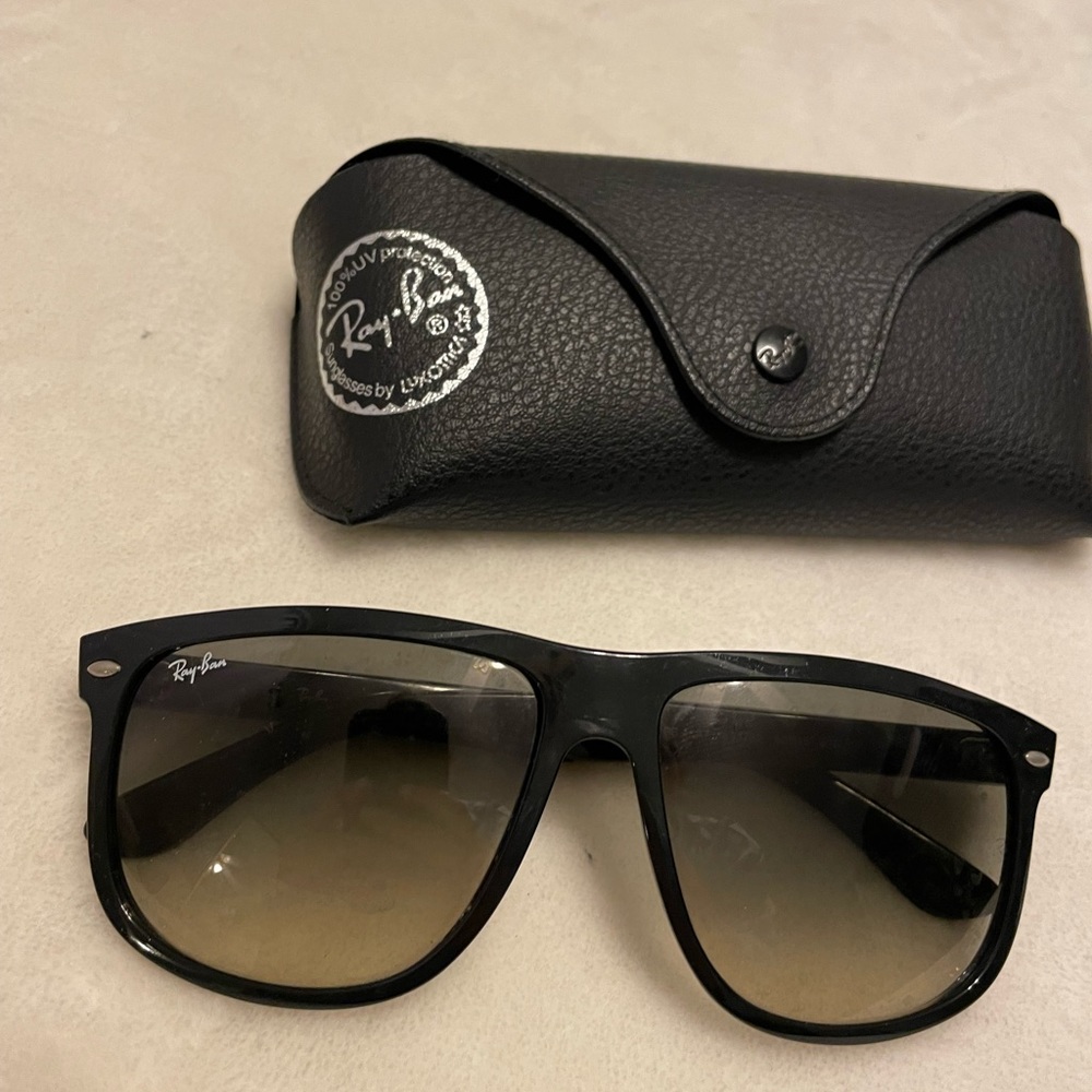 Ray-Ban Sunglasses